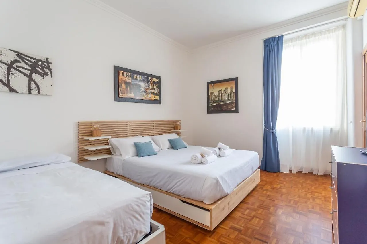 Modern 2Bdr Apartment Vibrant Prati Neighborhood Rome
