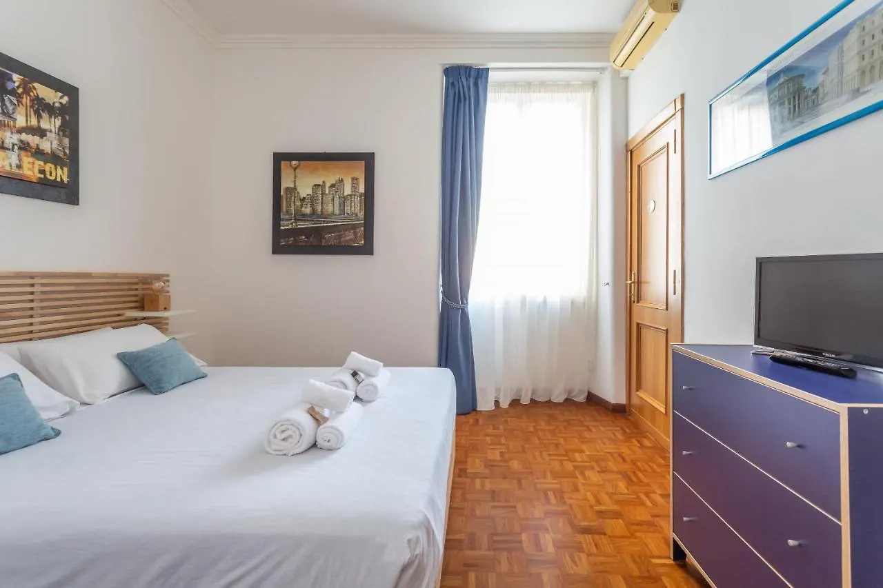 Modern 2Bdr Apartment Vibrant Prati Neighborhood Rome