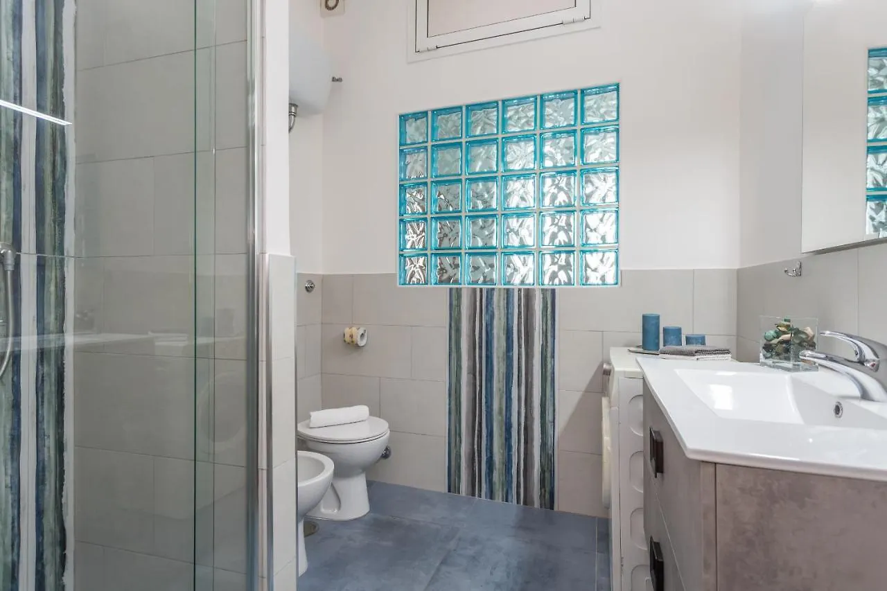 Modern 2Bdr Apartment Vibrant Prati Neighborhood Rome
